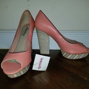 Miucha Women's Leather Wood Peep-Toe Pump